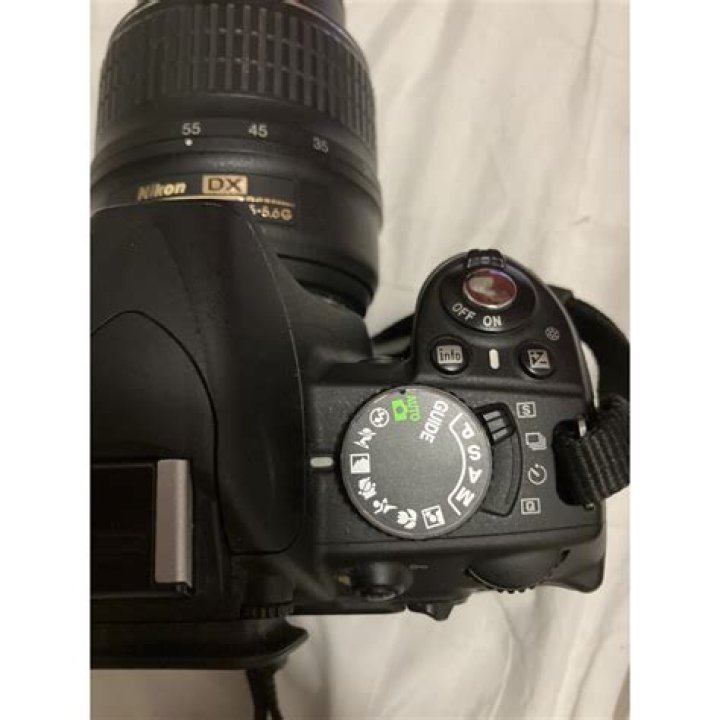 Is Nikon D3100 4k?