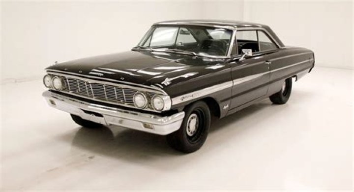 What engines were available in a 1964 Ford Galaxie 500?