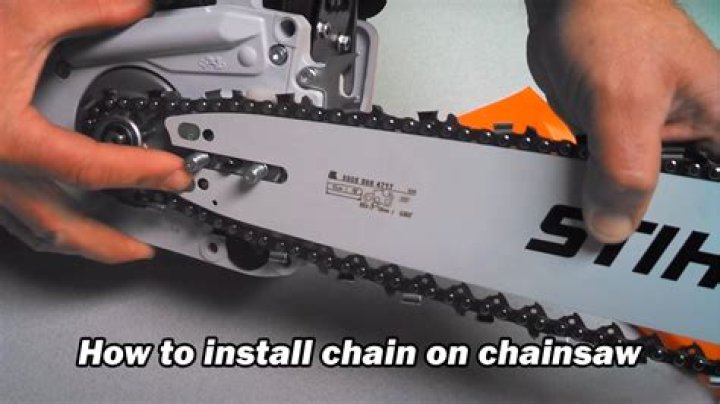 Which way does a chainsaw chain rotate?